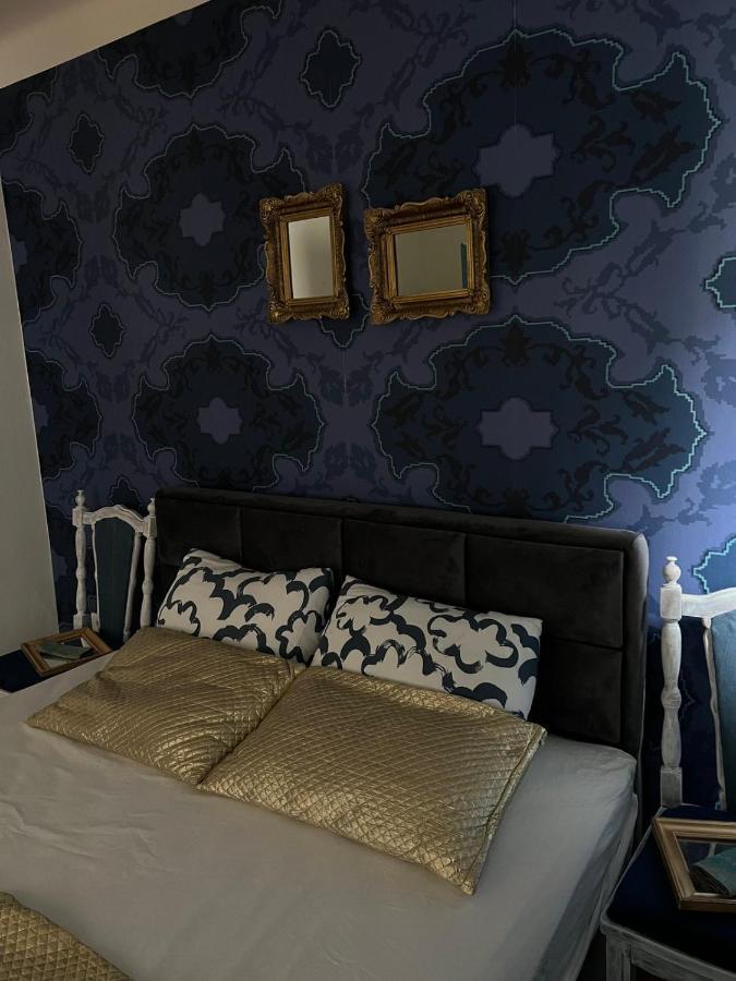 Queen Of The Arts Apartman Belgrade